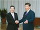 习近平晤萧万长：两岸关系遇到一些困难在所难免