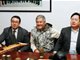 赵本山神秘基地楼层墙壁周永康、薄熙来、王立军照片消失