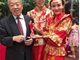 远嫁美国后遭虐待原央视女主持人为曹晴 曾风光大嫁伴娘贡米菲儿