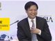 雷军被问未来5年是否再赌 尬笑不语