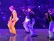 张艺兴演唱会伴舞服装引热议 疑讽刺蔡徐坤炒作